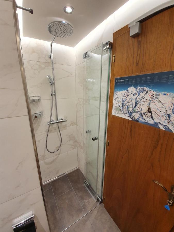 Strahlhorn Apartment Цермат Екстериор снимка